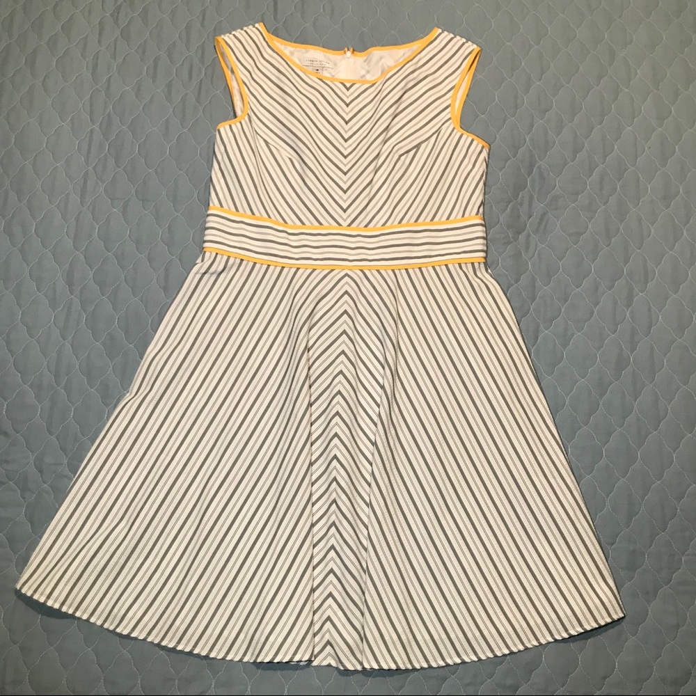 Women’s London Style Collection Sleeveless Dress